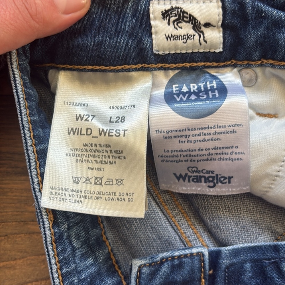Wrangler High Rise 603 Straight Jeans - Picture 10 of 11